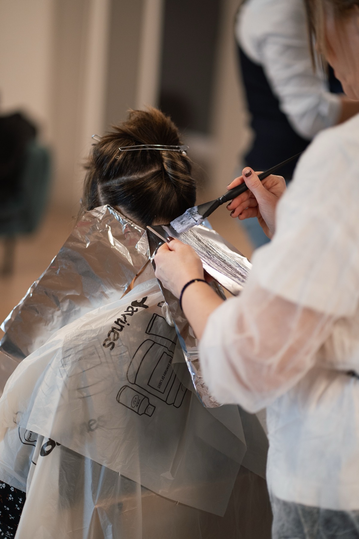Coloration und Balayage — warme Haarfarbe